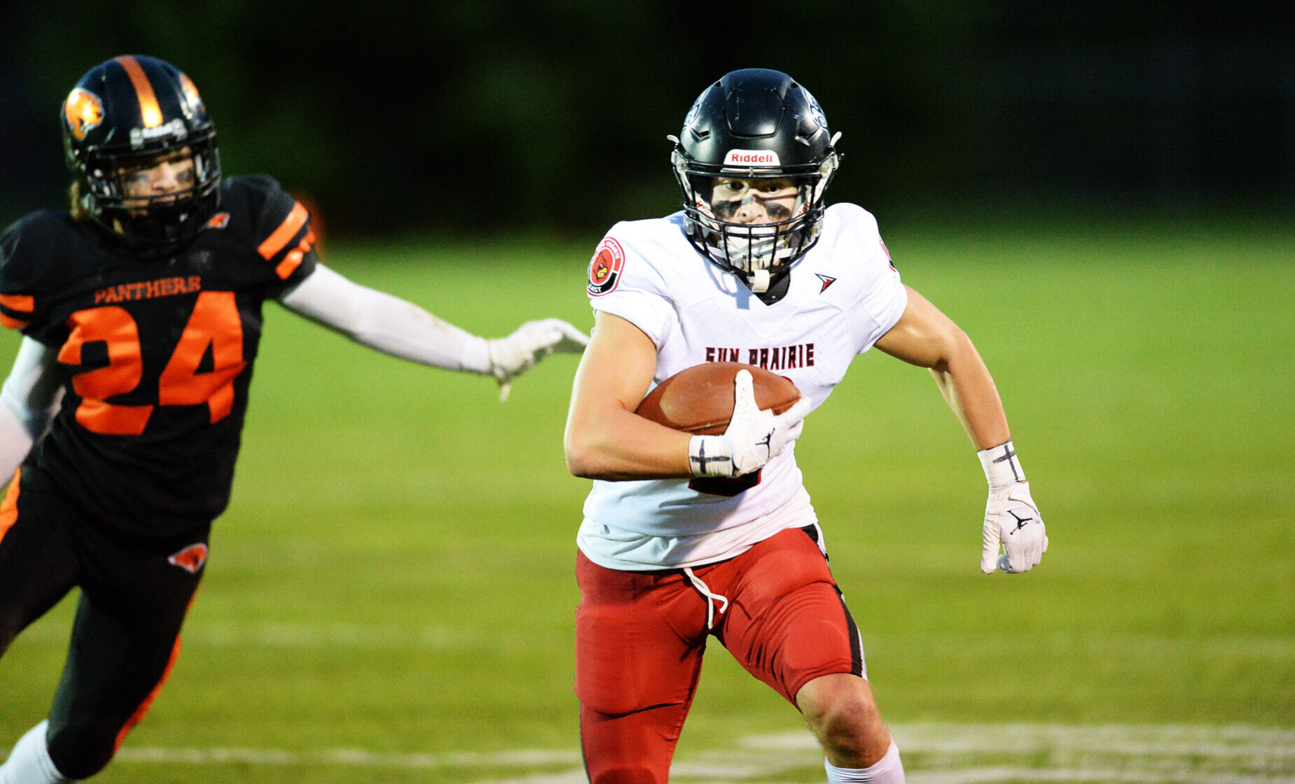 Sun-Prairie-East-at-Oregon-football-07-I7X0116-09232022204852